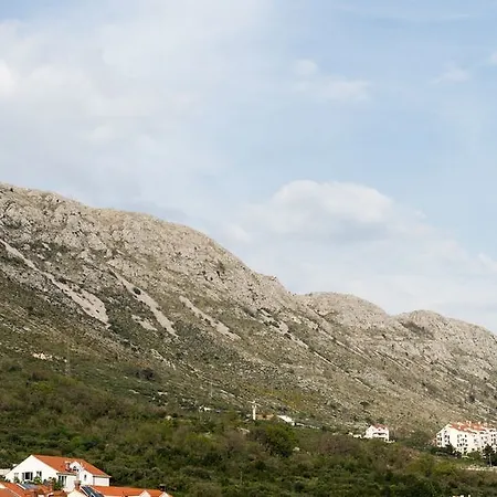 Mondo Pensjonat 3*