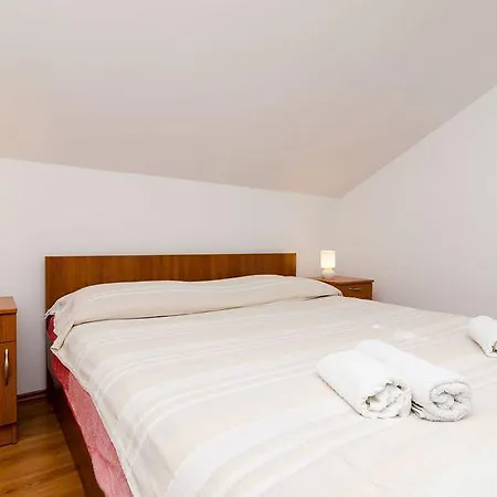 Mondo 3* Mokošica
