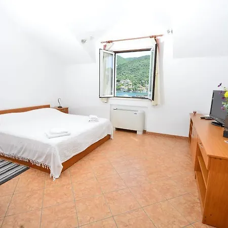 Mondo 3* Mokošica